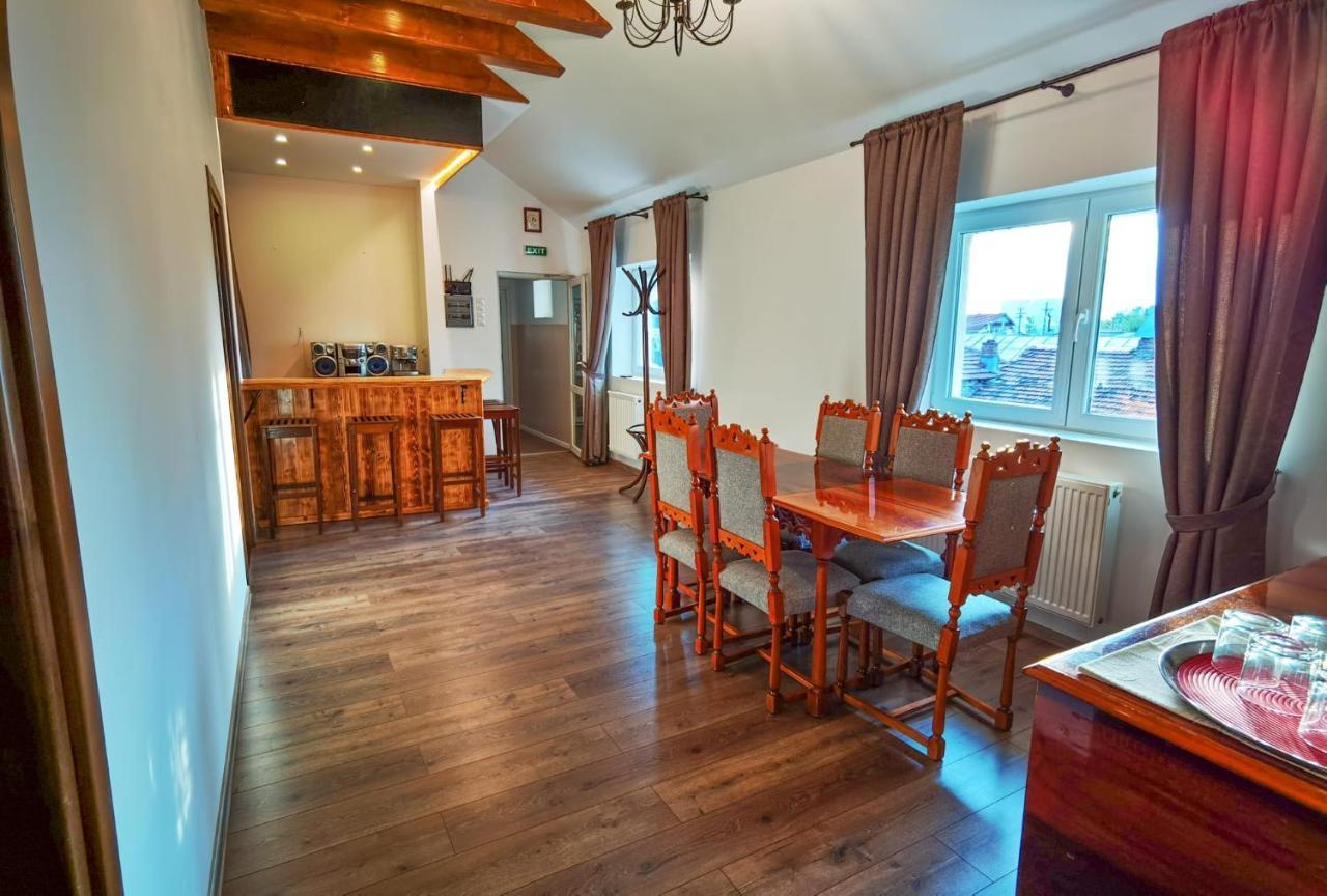 Apartament 2 Camere - Casa Divertis 布泽乌 外观 照片