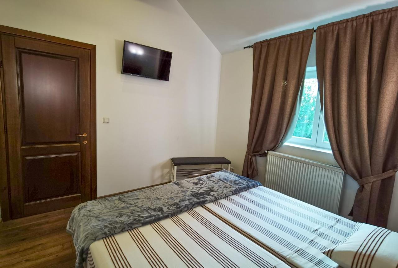Apartament 2 Camere - Casa Divertis 布泽乌 外观 照片